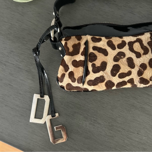 Dolce & Gabbana Leopard Print Women's Bag - Picture 3 of 10
